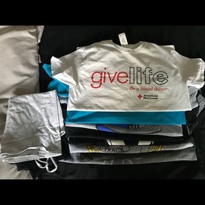 BUNDLE OF 8 TSHIRTS AND 2 TANK TOPS